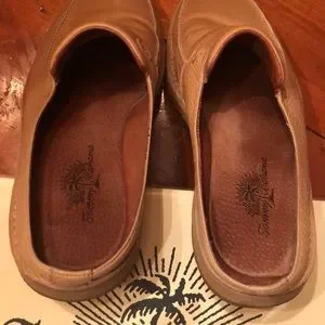 HP?Tommy Bahama | Men 12 Leather Slip-on Loafer Tommy Bahama | Shoes | Hptommy Bahama Men 2 Leather Slipon  main image 2